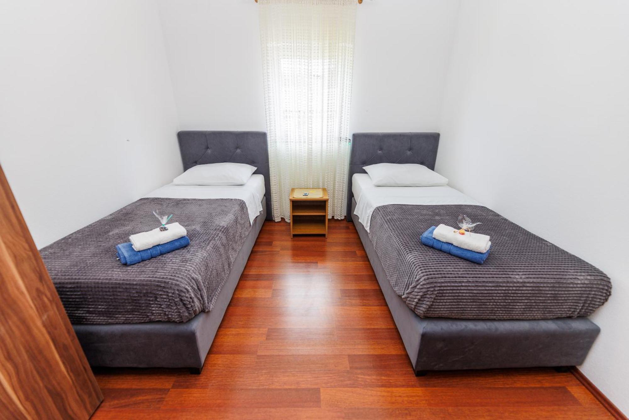Apartments Stasic Katarina Soline  Zewnętrze zdjęcie